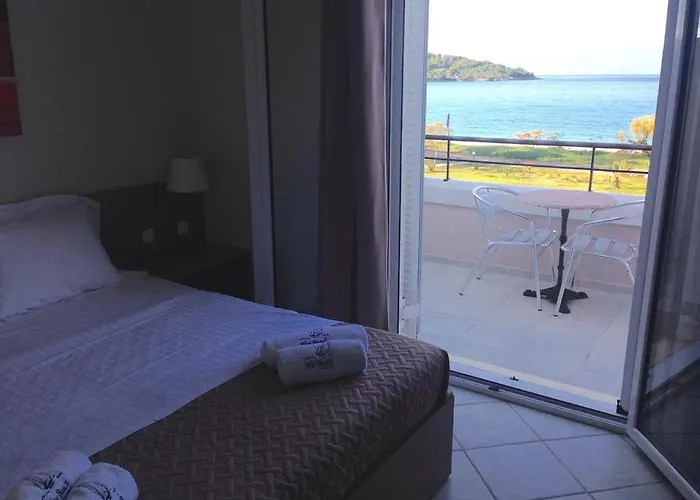 Blue Πανσιόν 4*