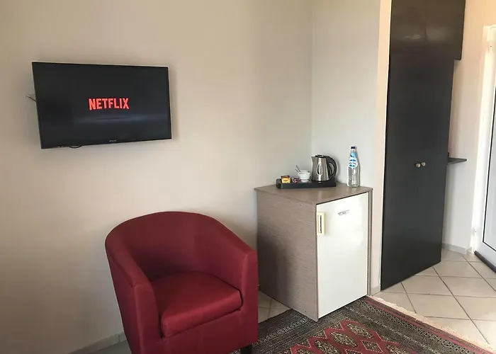 Blue Πανσιόν 4*